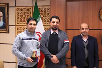 تجلیل از تیم های ورزشی کارمندان